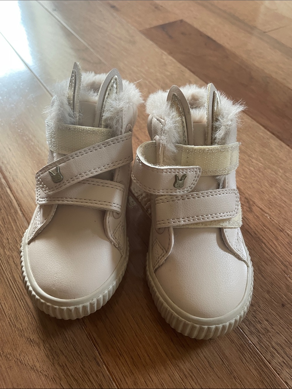 next Kids Faux-Fur High-Top Boots in Cream